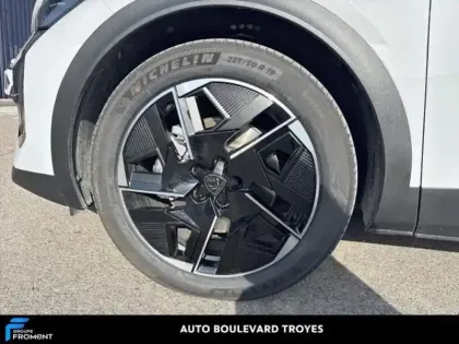 Photo 12 Peugeot 408  Electrique 210ch GT (58kWh)