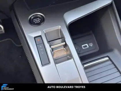 Photo 13 Peugeot 408  Electrique 210ch GT (58kWh)