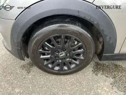 Photo 13 Mini Mini  Cooper 136ch Edition Greenwich 115g