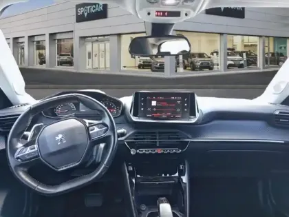 Photo 8 Peugeot 2008  1.2 PureTech 130ch S&S Allure EAT8