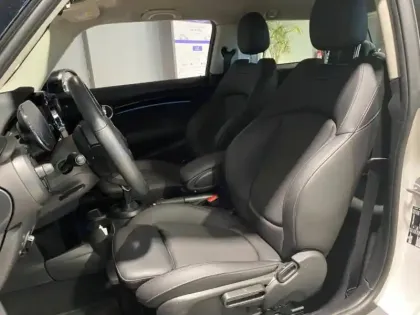 Photo 11 Mini Mini  Cooper 136ch  Edition Camden BVA7