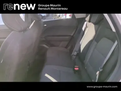 Photo 12 Renault Captur  1.6 E-Tech hybride 145ch Evolution