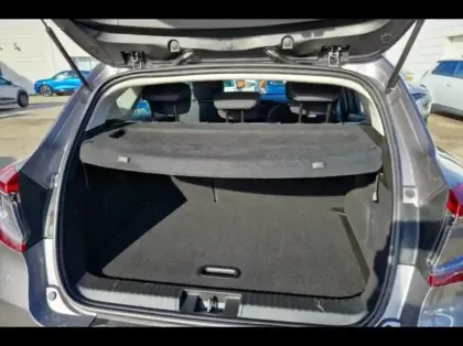 Photo 11 Renault Captur  1.6 E-Tech hybride 145ch Business -21