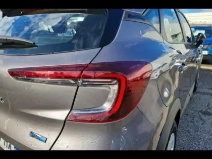 Photo 13 Renault Captur  1.6 E-Tech hybride 145ch Business -21