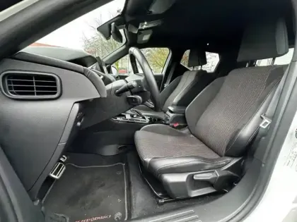 Photo 10 DS DS 3  Crossback E-Tense Performance Line 4cv