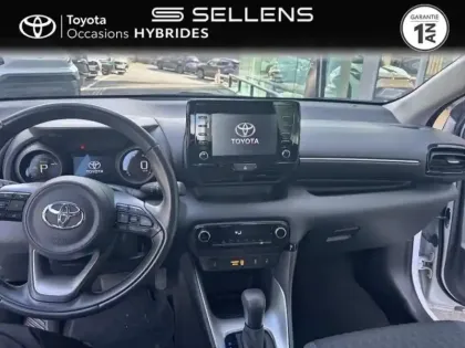 Photo 7 Toyota Yaris  116h Design 5p