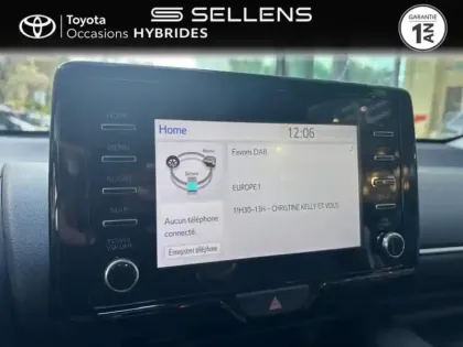 Photo 14 Toyota Yaris  116h Design 5p