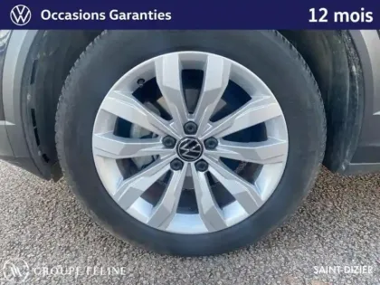 Photo 11 Volkswagen T-roc  1.5 TSI EVO 150ch Carat DSG7 S&S