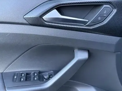 Photo 12 Volkswagen T-cross  1.0 TSI 95ch Life Tech