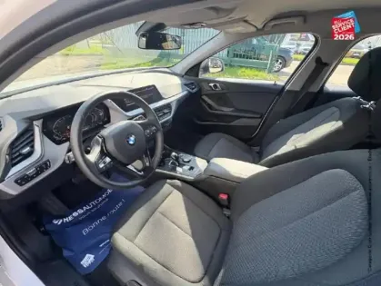 Photo 14 BMW Serie 1 Série 1 116iA 109ch Business Design DKG7