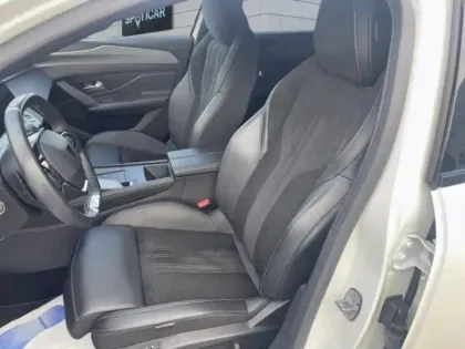 Photo 8 Peugeot 308  PHEV 225ch GT Pack e-EAT8