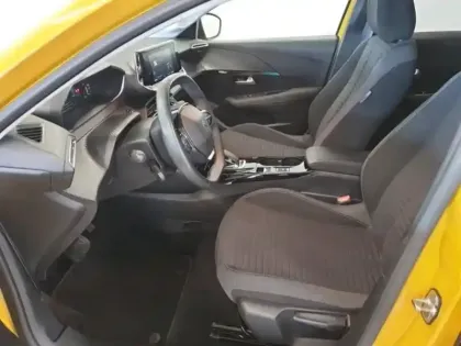 Photo 12 Peugeot 208  e- 136ch Style