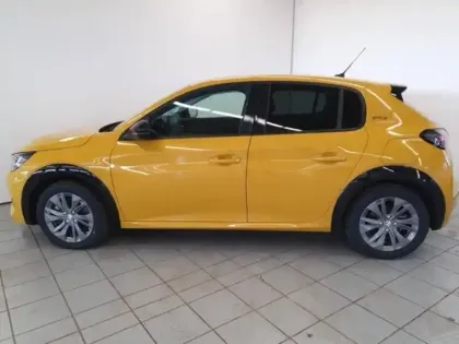 Photo 7 Peugeot 208  e- 136ch Style