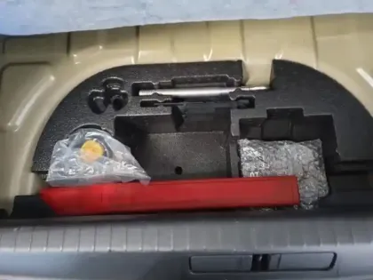 Photo 10 Peugeot 208  e- 136ch Style