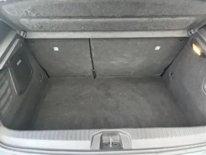 Photo 9 Renault Clio  1.6 E-Tech 140ch Intens