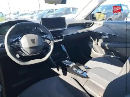 Photo 14 Peugeot 208  e- 136ch Style