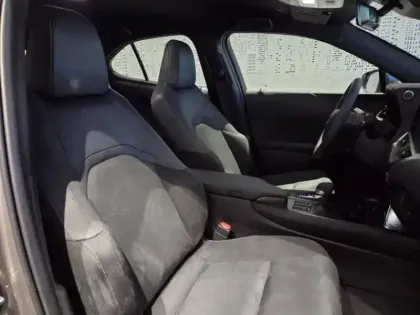 Photo 13 Lexus UX  300h Pack MY26