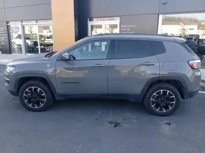 Photo 22 Jeep Compass  1.3 Turbo T4 240ch PHEV 4xe Trailhawk AT6 eAWD