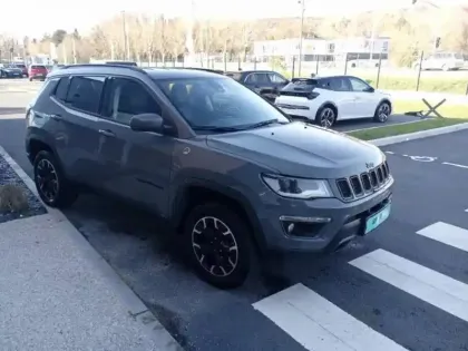 Photo 17 Jeep Compass  1.3 Turbo T4 240ch PHEV 4xe Trailhawk AT6 eAWD