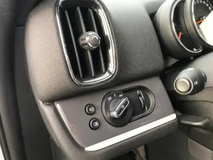 Photo 6 Mini Countryman  Cooper SE 136ch + 88ch ALL4 BVA