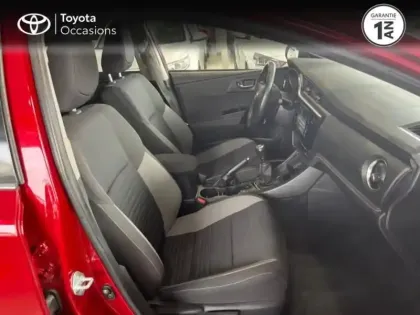 Photo 5 Toyota Auris  100 VVT-i TechnoLine