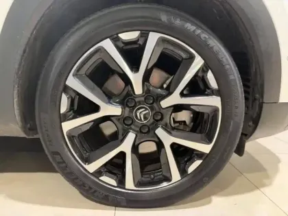 Photo 9 Citroën C5 aircross  Hybrid 225ch Shine Pack e-EAT8