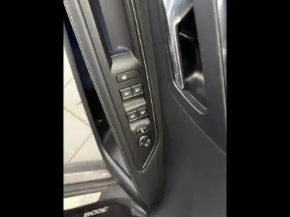 Photo 14 Peugeot 3008  HYBRID 225ch GT e-EAT8