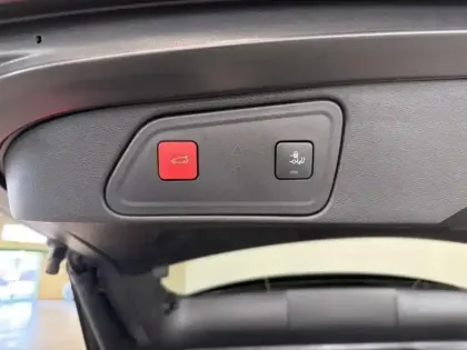 Photo 9 Peugeot 3008  HYBRID 225ch GT e-EAT8