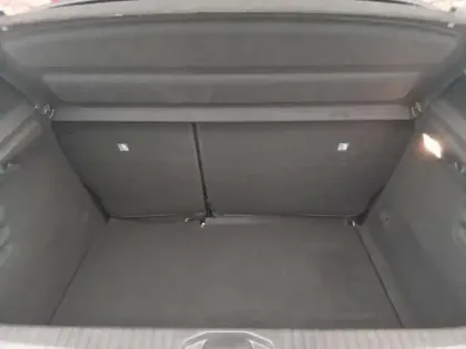 Photo 8 Renault Clio  1.5 Blue dCi 100ch Evolution - 24