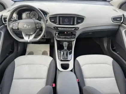 Photo 7 Hyundai Ioniq  Plug-in 141ch Executive