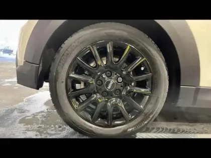 Photo 13 Mini Mini  Cooper 136ch  Edition Camden BVA7