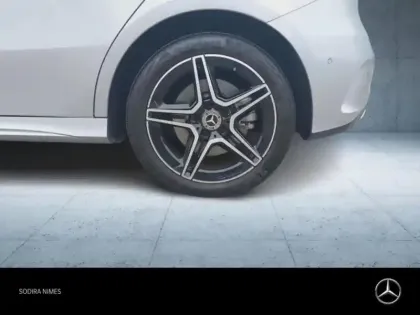 Photo 10 Mercedes Classe A  250 e Hybrid EQ 163+109ch AMG Line 8G-DCT