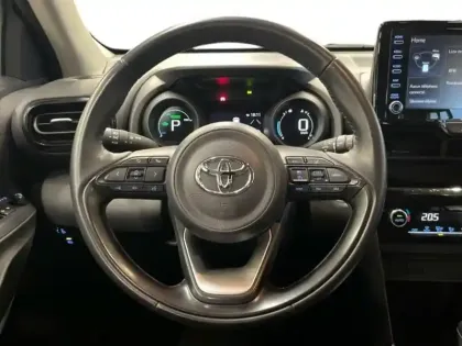 Photo 14 Toyota Yaris  Cross 116h Dynamic MY22