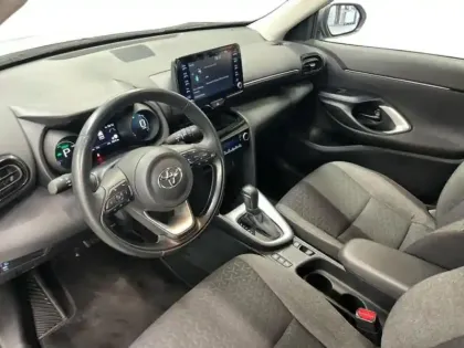 Photo 13 Toyota Yaris  Cross 116h Dynamic MY22