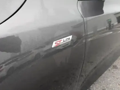 Photo 8 Ford Focus Gén. IV Ph2 ST-Line Style 5