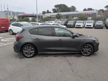 Photo 6 Ford Focus Gén. IV Ph2 ST-Line Style 5