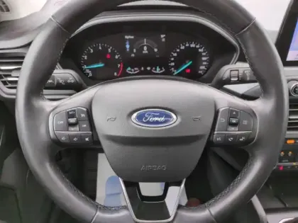 Photo 7 Ford Focus  Active 1.0 Flexifuel mHEV 125ch Active Style