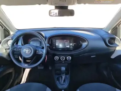 Photo 10 Toyota Aygo  X 1.0 VVT-i 72ch Dynamic S-CVT