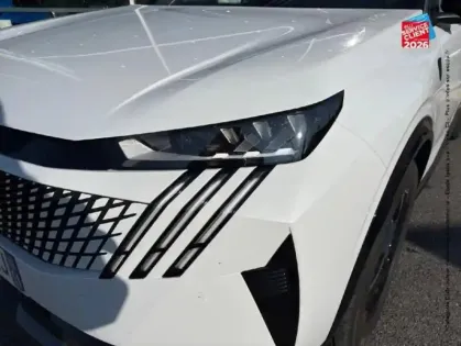 Photo 12 Peugeot 5008  Electrique 210ch Batterie 73 kWh GT