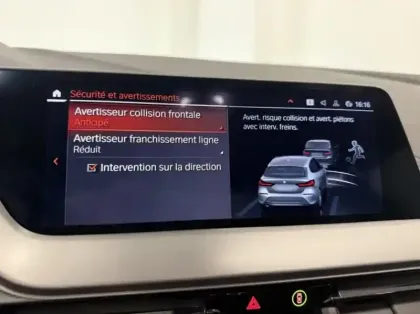 Photo 10 BMW Serie 1 Série 1 116iA 109ch Business Design DKG7