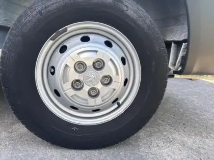 Photo 8 Peugeot Boxer  Fg 330 L1H1 2.2 BlueHDi S&S 140 ch Premium