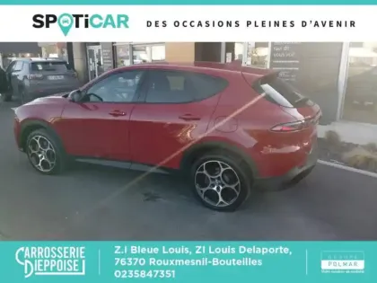 Photo 6 Alfa Romeo Tonale  1.3 PHEV 190ch Sprint AT6 e-Q4