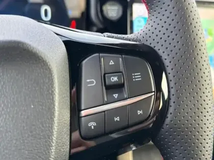 Photo 11 Ford Puma Gén. II Ph2 ST-Line X 5