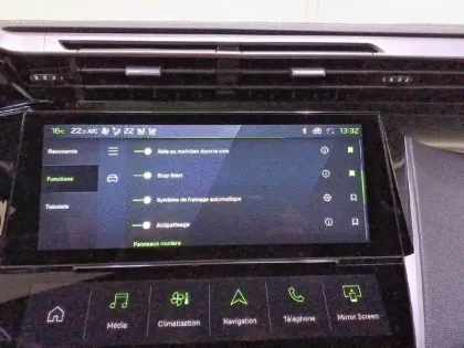 Photo 21 Peugeot 308  SW BlueHDi 130ch S&S EAT8