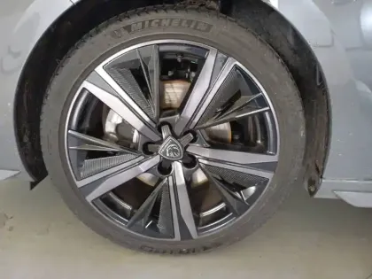 Photo 12 Peugeot 308  SW BlueHDi 130ch S&S EAT8