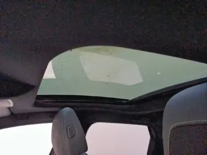 Photo 31 Peugeot 308  SW BlueHDi 130ch S&S EAT8