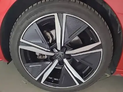 Photo 45 Peugeot 308  BlueHDi 130ch S&S EAT8