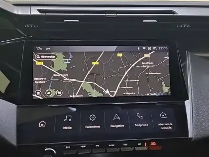 Photo 83 Peugeot 308  BlueHDi 130ch S&S EAT8