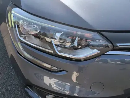 Photo 15 Renault Megane Mégane IV Berline dCi 90 Energy