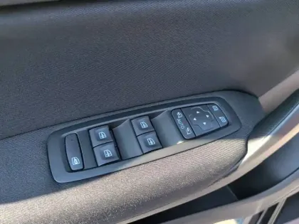 Photo 14 Renault Megane Mégane IV Berline dCi 90 Energy